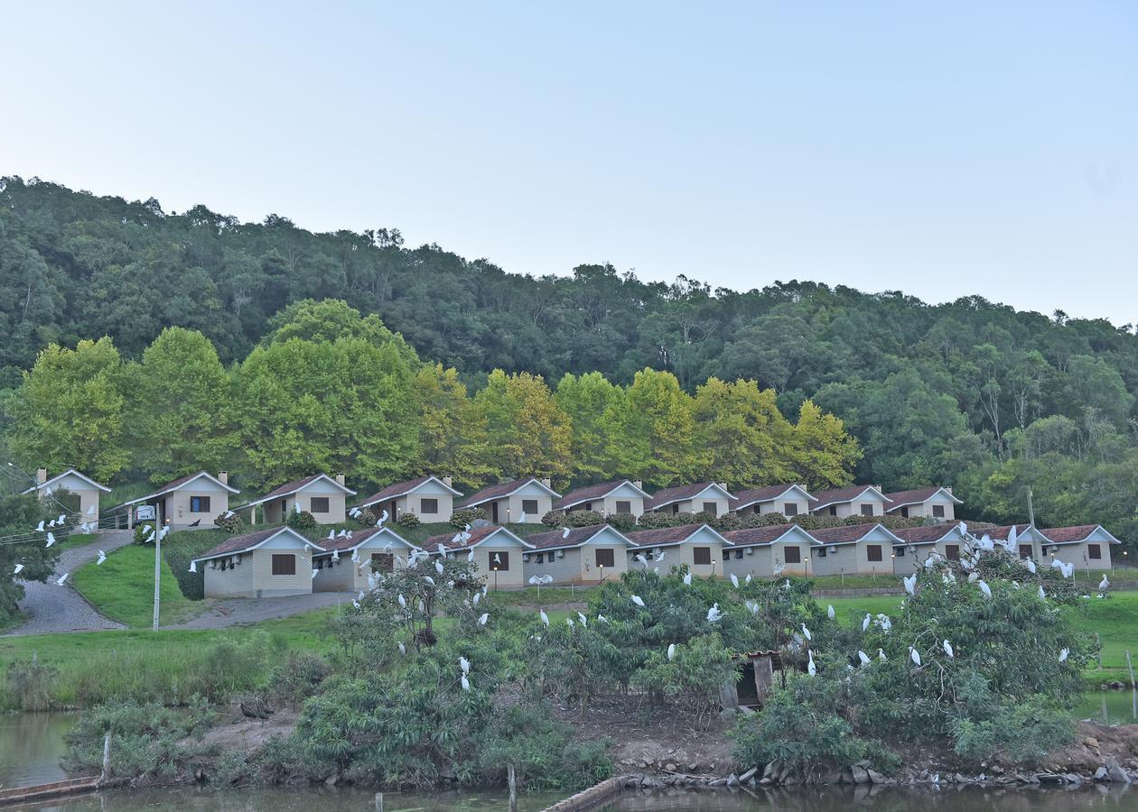Pousada Parque Das Pitangueiras Flores da Cunha Esterno foto